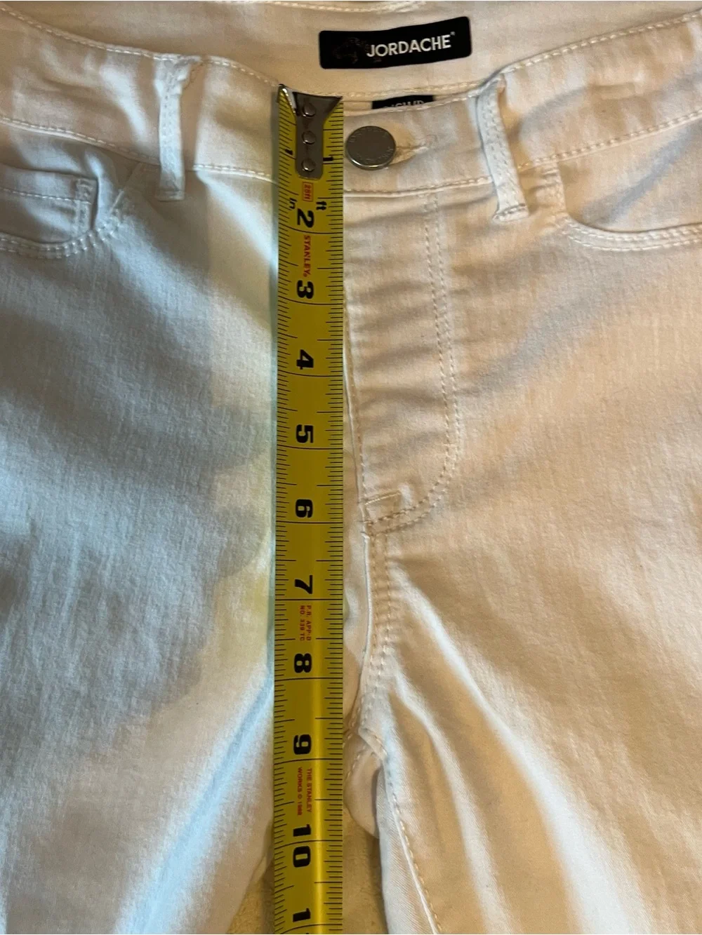 Jordache Women’s White Mid Rise Ankle Length Pull up Pants Size Small Stretchy